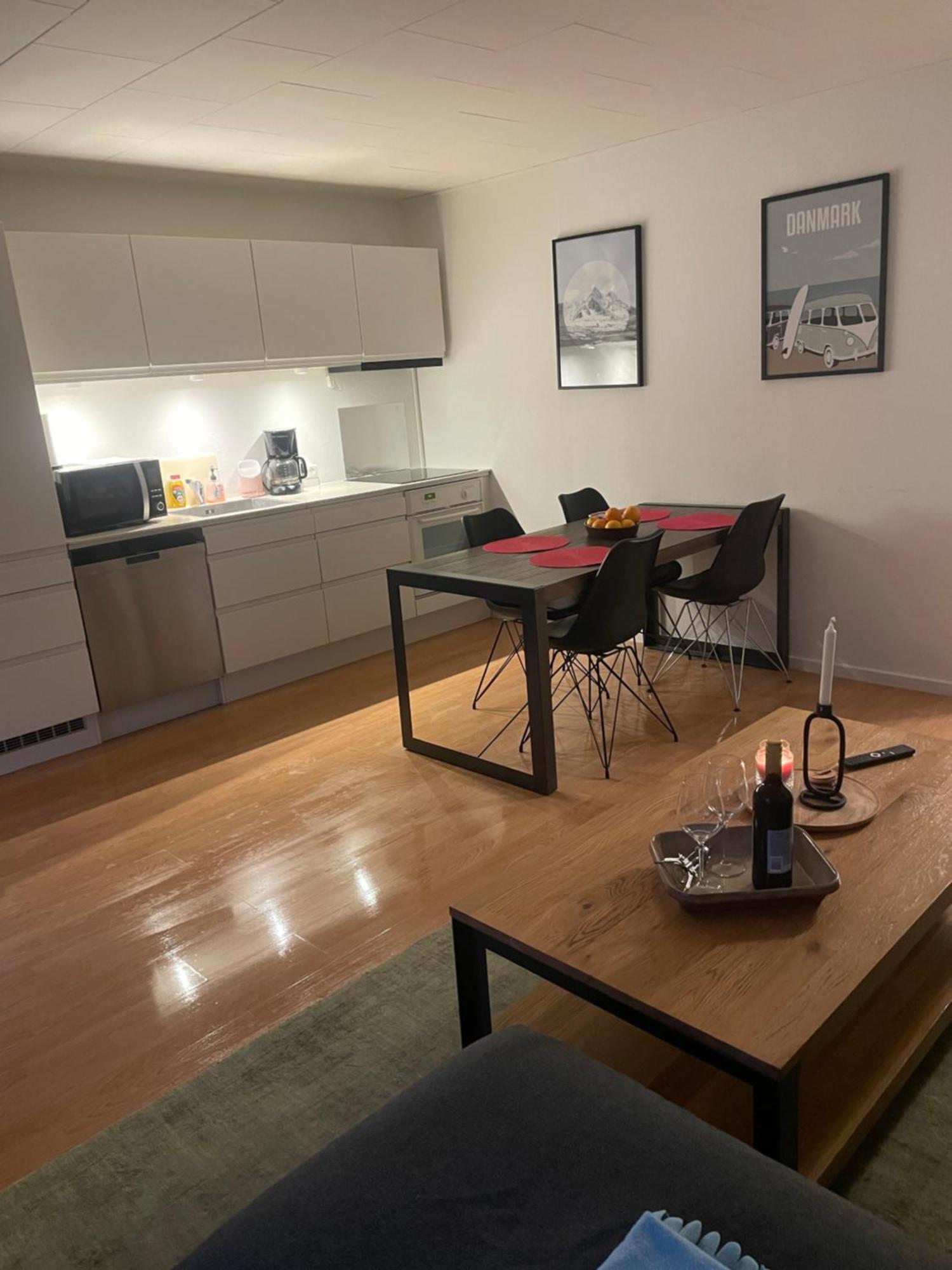 2 Bedroom Apartment Near The Sea Tisvilde Zewnętrze zdjęcie